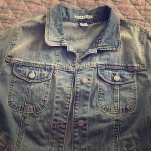 Women’s Jean Jacket